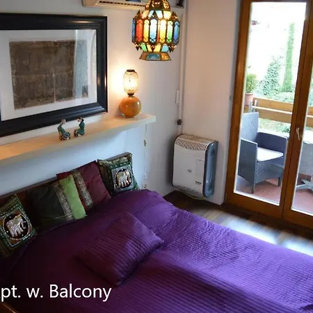 Cozy At The Castle Daire